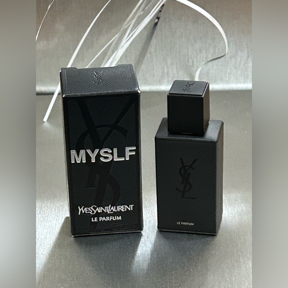 Yves Saint Laurent MYSLF small dabber 
parfum. NIB  0.25 Fl Oz - Picture 1 of 2